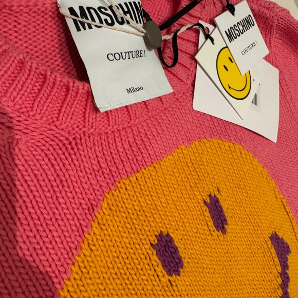 Moschino Pink Crewneck Sweater with Yellow Smiley Face Brand New with Tags 😃 - Picture 5 of 9